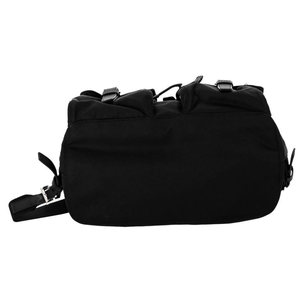 Prada Medium Re-Nylon Backpack in Black Polyamide - Picture 4 of 12
